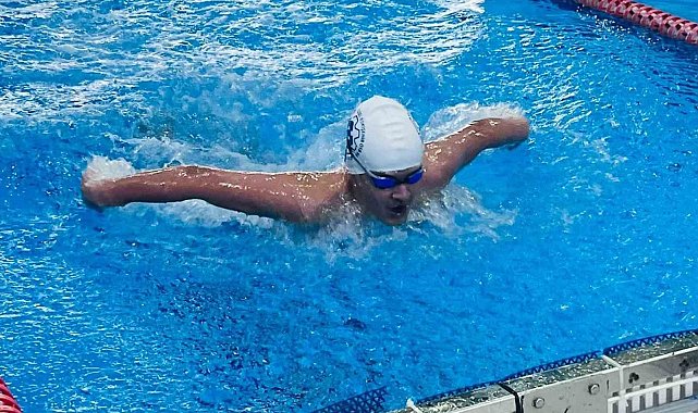 'Okul Sporları Gençler İl Birinciliği Yüzme' müsabakaları sürüyor