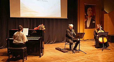 'Zefir Zamanı' konseri müzikseverlerle buluştu