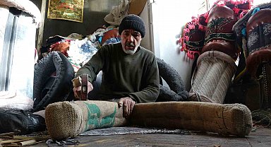 55 yıldır semercilik yapan usta teknolojiye meydan okuyor