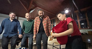 8 yaşındaki tulumcu kendine hayran bıraktı