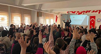 Abdurrahman Sarar İmam Hatip Ortaokulunda anlamlı seminer