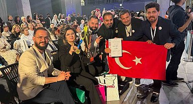 Acıpayamlı kadın kuaför Asian Global Cup 2025 birincisi oldu