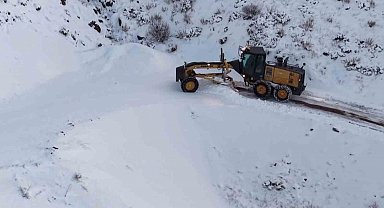 Adıyaman'da birçok köy ve mezraya ulaşım sağlanamıyor