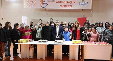 Ağrı Gençlik Merkezi'nden anlamlı buluşma