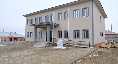 Ağrı'da köy öğrencileri için modern okul yapıldı