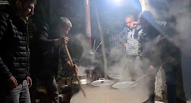 Ağrı'nın geleneksel Halise lezzeti Edirne'de ilgi gördü