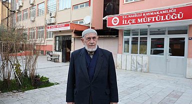 Ahmet Dede'nin Nazilli Koca Cami avlusuna sığan 63 yıllık ömrü