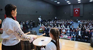 Aile ve Sosyal Hizmetler Bakanı Göktaş, 'Bizim Çocuklar' 13'üncü Türkiye Halk Oyunları Yarışması açılışına katıldı