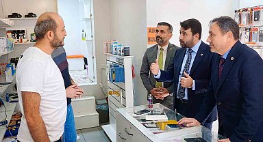 AK Parti heyeti Safranbolu'da esnafların taleplerini dinledi