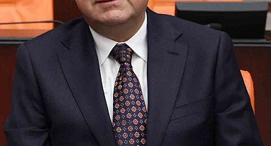 AK Parti Milletvekili Ayhan Gider: Türkiye, yeni bir yıla; tecrübesinden güç alan, hedeflerini net biçimde ortaya koyan ve yolunu kararlılıkla sürdüren bir ülke olarak girmektedir