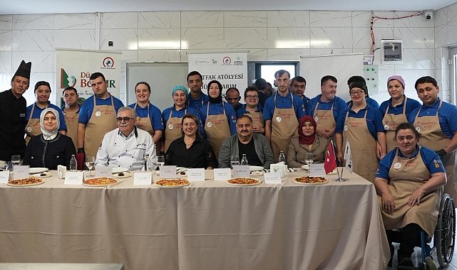 Akademide kusursuz rekabet