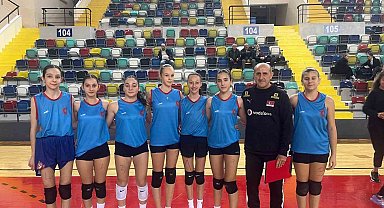 Akhisar altyapısı milli takım kapısında