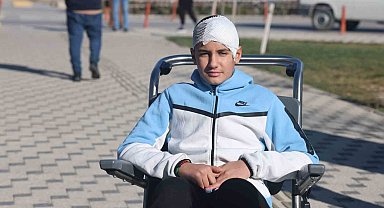 Akran zorbalığına maruz kalan 13 yaşındaki çocuğun kafatası titanyum parçalarıyla yeniden oluşturuldu