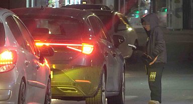 Aksaray'ın tüm kavşaklarında dilenci çocuk tehlikesi