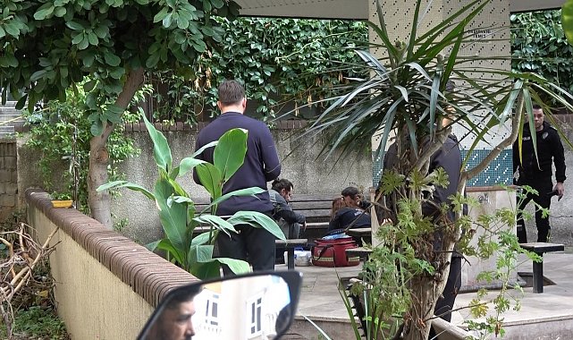 Alanya'da dayı dehşet saçtı: 1 yeğenini öldürüp diğer yeğeni ve eniştesini yaraladı