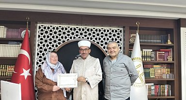 Alanya'da farklı ülkelerden 20 kişi İslamiyet'i seçti