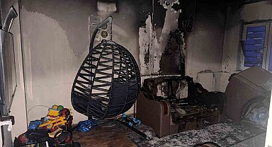 Alaplı'da bir evde çıkan yangında oda zarar gördü