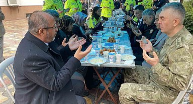 Alaşehir'de şehit olan polis memurları unutulmadı