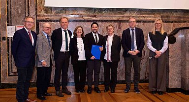 Albert Einstein'ın mezun olduğu Zürih Üniversitesi'nden Dr. Humayun Kakar'a büyük onur