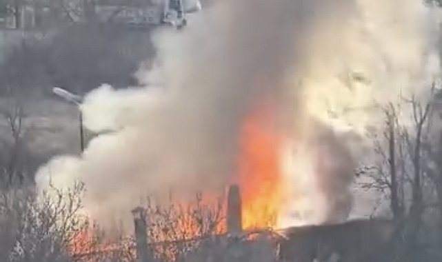 Alevlere teslim olan kulübe küle döndü