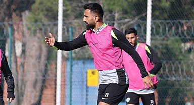 Aliağa FK, Gökhan Karadeniz'in peşinde