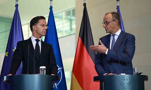 Almanya Başbakanı Merz: "Toprak tavizine cevap vermesi gerekenler öncelikle Ukrayna lideri ve halkıdır"