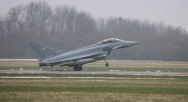 Almanya, Polonya'ya yaklaşık 150 asker ve Eurofighter savaş uçağı konuşlandırdı