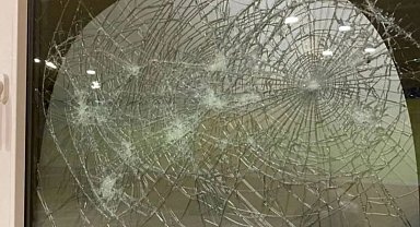 Almanya'da 2 günde 3 camiye saldırı