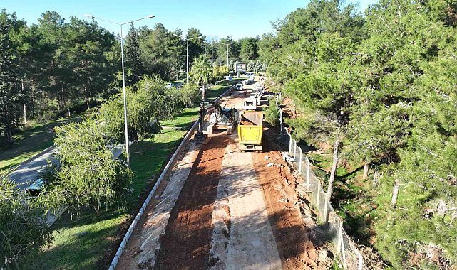 Altıntaş-Kundu Turizm Bölgesi'nde içme suyu hattı tamamlanıyor, yol yenileniyor