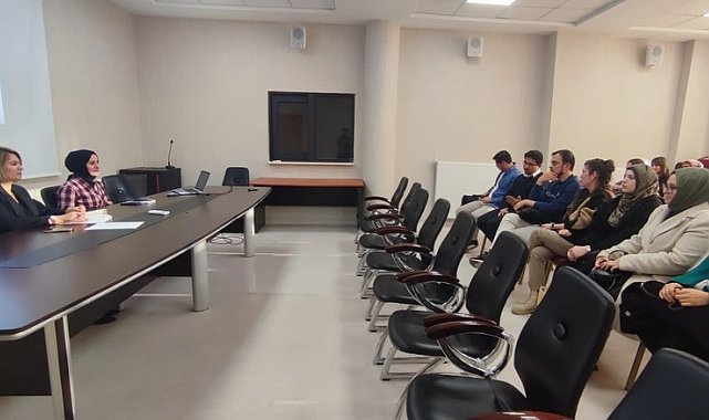 Altıntaş'ta öğrencilerin akademik başarısı masaya yatırıldı