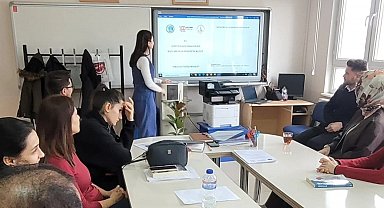 Altıntaş'ta "Okuyan Nesil" projesi tanıtıldı