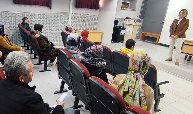 Altıntaş'ta YKS başarısını artırmaya yönelik veli toplantısı