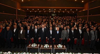 Alvarlı Efe Erzurum'da anıldı