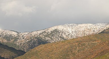 Amanoslar beyaza büründü