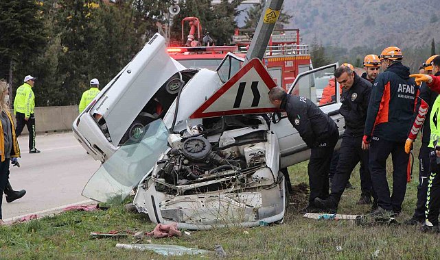 Amasya'da genç avukat duruşmaya giderken kazada hayatını kaybetti