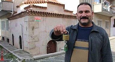 Amasya'da kapısına kilit vurulan 9 türbeden 5'i yeniden ziyarete açıldı