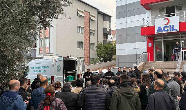 Ameliyat yaptığı sırada kalp krizi geçiren doktor hayatını kaybetti