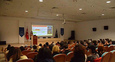 Anadolu Üniversitesi'nde "Doğada ve Sanatta Taklit" semineri düzenlendi