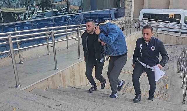 Anaokulu önünde kamyonetin ezdiği 4 yaşındaki Sarp toprağa verildi