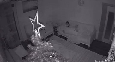 Antalya 4.3 ile sallandı, deprem anı güvenlik kamerasına yansıdı