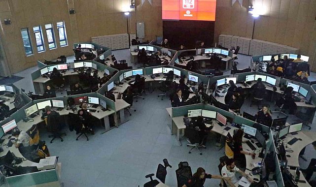 Antalya'da 112 Acil Çağrı Merkezine 2025 yılında 3 milyon çağrı geldi, yüzde 54'ü asılsız çıktı