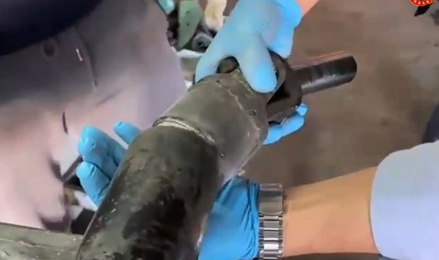 Antalya'da otomobilin şaftına gizlenmiş 17 kilogram metamfetamin ele geçirildi