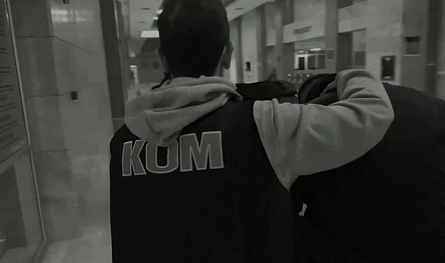 Antalya'da tehditle para istedikleri iş yerini kurşunlayan 3 şüpheli tutuklandı