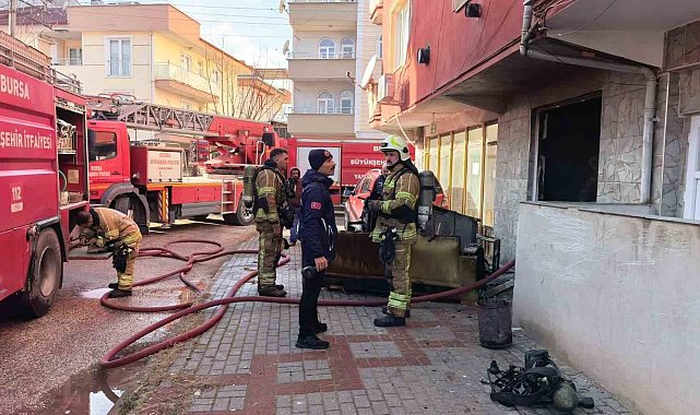 Apartman dairesinde yangın