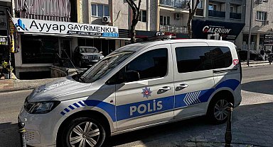 Apartmanın çatısından düşen genç hayatını kaybetti