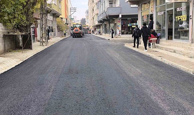 Araban'da asfalt çalışmaları aralıksız devam ediyor