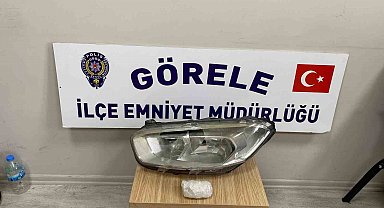 Araç farına gizlenmiş uyuşturucu madde ele geçirildi: 3 gözaltı