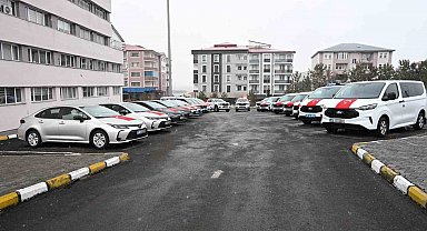 Ardahan'da emniyete tahsis edilen 20 yeni araç törenle hizmete alındı
