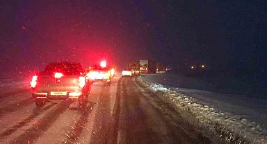 Ardahan'da kar ve yoğun tipi ulaşımda aksamalara neden oldu