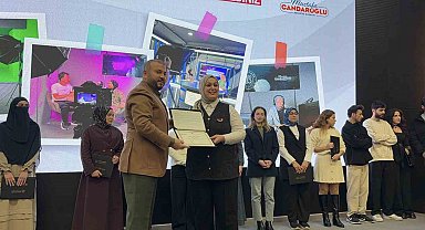 Arnavutköy Belediyesi Yeni Medya Akademisi ilk mezunlarını verdi